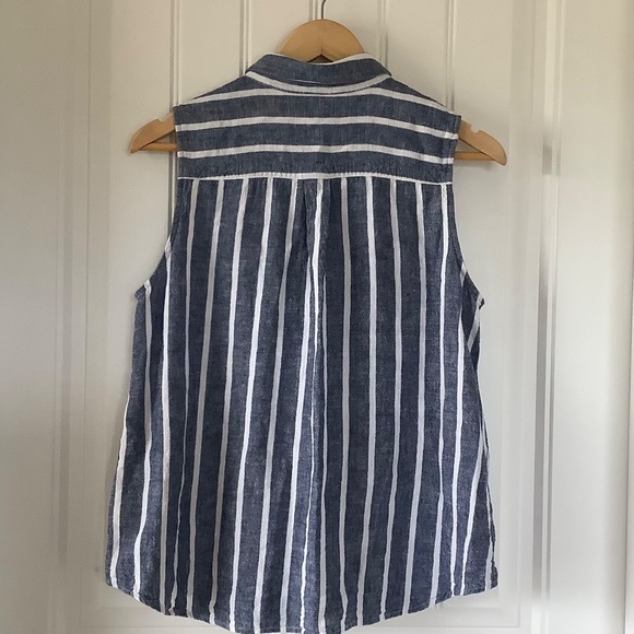 Chaps Petite Striped Linen Blend Sleeveless blouse - Picture 2 of 5